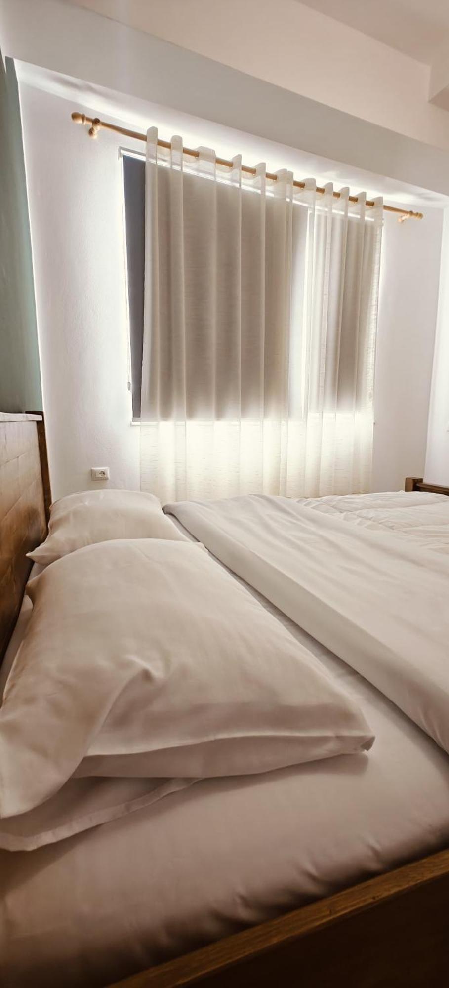 Stayak Shkoder Exterior photo